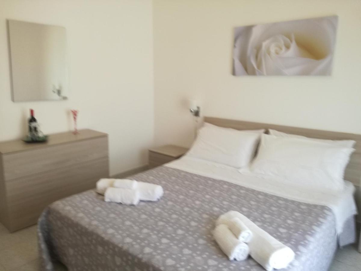Apartament Giusy'S Place 1 Campofelice Di Roccella Zewnętrze zdjęcie